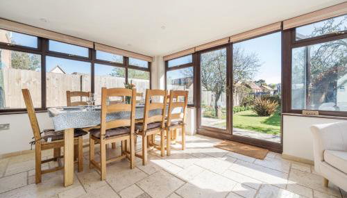 Pickles Cottage - Photo 2