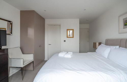 Modern, fully furnished apartment with ensuite, private balcony and elevator in Notting Hill - Foto 57