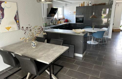 Cube - Ferienhaus mit Garten und Terrasse in Eberbach - Foto 5