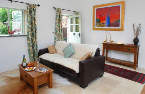 The Snuggery - Photo 11