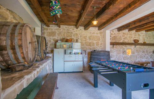 Villa Milena with heated pool and jacuzzi - Photo 41