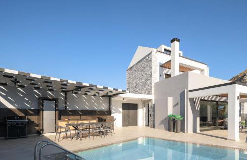 Monti Luxury Villa, with Heated Pool & Hot Tub - Foto 20