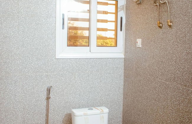 Kadoued Furnished Apartment 2 Bedroom - Photo 18