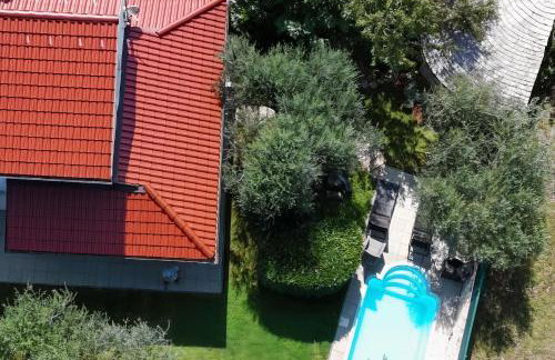 Villa Liberta - Private Family Villa with Pool & Garden - Photo 33