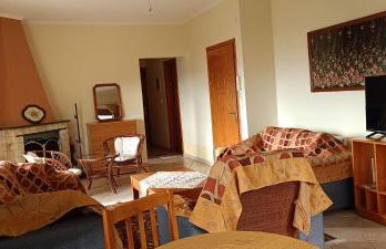 house of nightingale - Photo 9