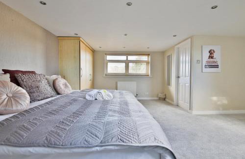 Spacious & Modern Triple-Story Cardiff Home with Pool Table - Foto 22