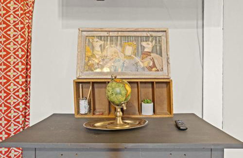 Cozy Top-Floor Retreat in the Heart of Louisville - Photo 42