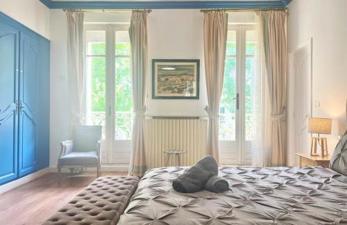 Bourgeois House - 16 personnes, Piscine, 6 chambres, 8 lits, 4 SDB, Centre-ville, CLIM - Foto 53