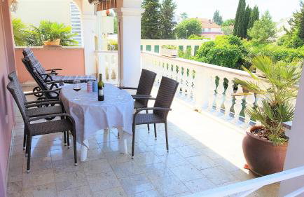 Apartment Villa Engel with Pool - Photo 49