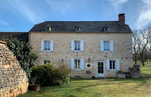 Maison de Charme avec Jardin à Jayac - FR-1-616-465 - Foto 1