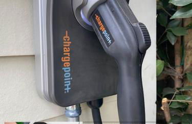 Upscale Downtown Home Walk to Beach shops Bars 2 - Photo 15