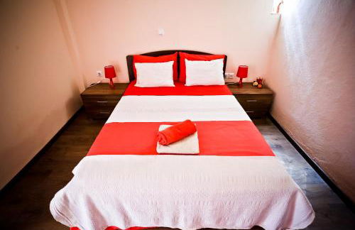 Home Suites - Photo 47