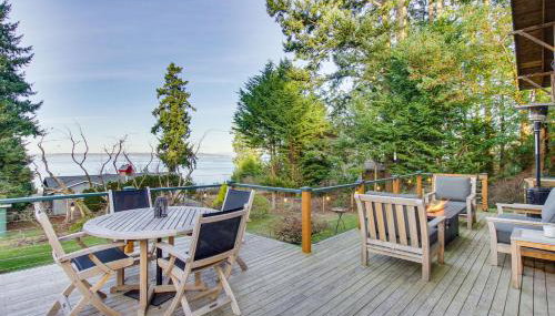 Puget Sound Cottage with Private Community Beach! - Foto 1