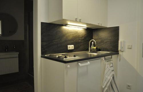 Deluxe Apartment - Ruhe Oase - 1ZKB Balkon - Parkplatz - Self Check-in 24h - Foto 11