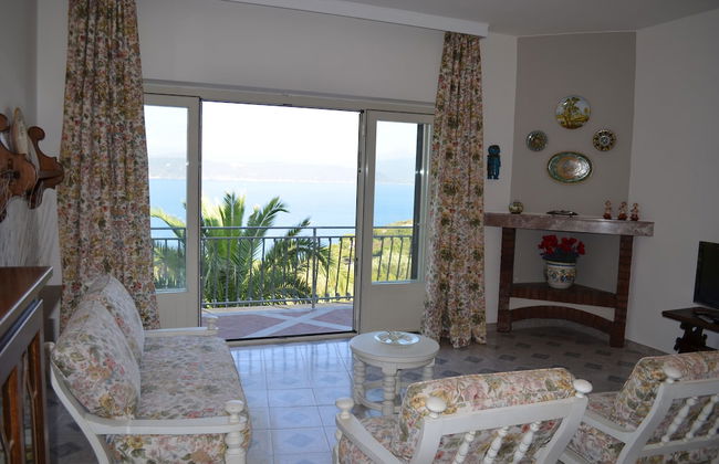 Rina Villa - Foto 11