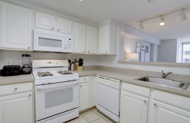 Arlington Apartments Near Metro - Foto 49