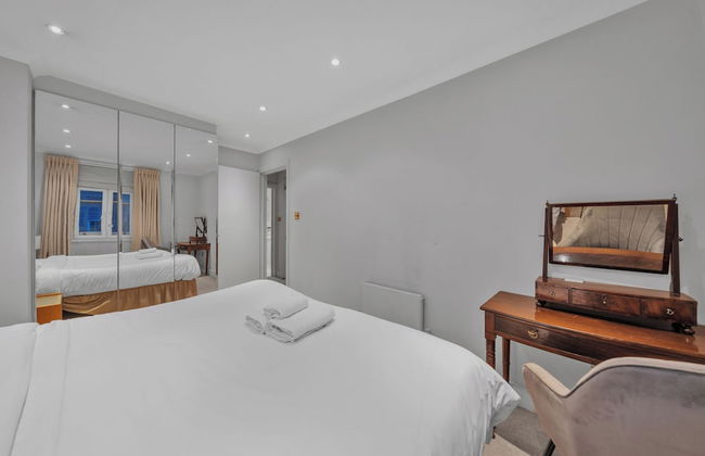 The Hertford Boutique - Foto 65