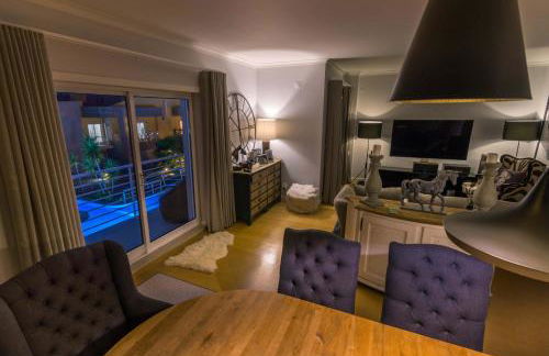 Penthouse Duplex Rooftop Jacuzzi 4 Rooms 6 beds 8 Persons - Foto 4