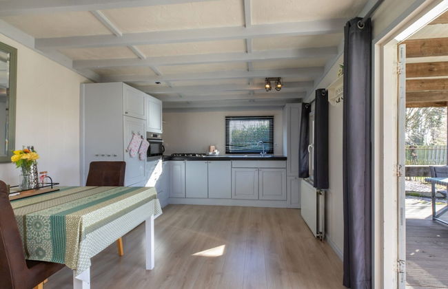 Romantic Holiday Home With Garden - Foto 5