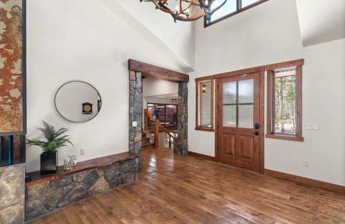 34 Acre Escape Games Hiking Pool Table Bicycles - Foto 7