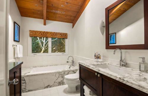 Classic Cottage in the Heart of La Jolla Shores - Photo 13