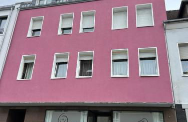 Zentrales Apartment mit Netflix, Kaffee & Parkplätzen - Foto 6