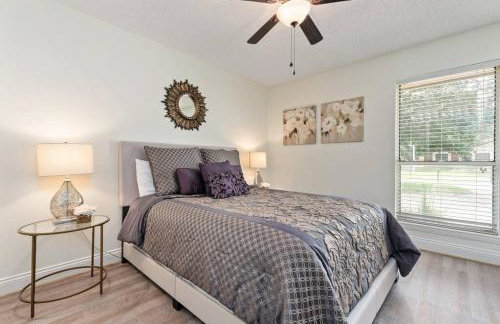 Super Cozy Entire House Near Downtown - Book Now !! - Foto 24