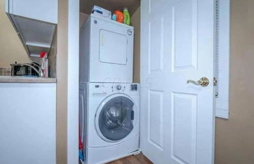 Jungle House Luxury Homes - Columbus Downtown Short North - Near Convention Center & Nationwide Arena - Free Parking - Pet Friendly - Over 5,800 Five Stars - Foto 18