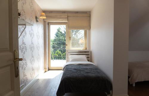 Golden Villas - Elegant Family Villa with Garden near Krakow - Foto 26