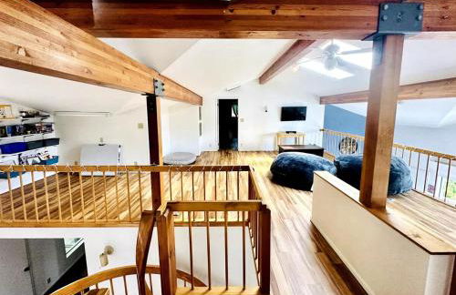 Waterfront Escape - Dock, Hot Tub, Theater - Foto 56