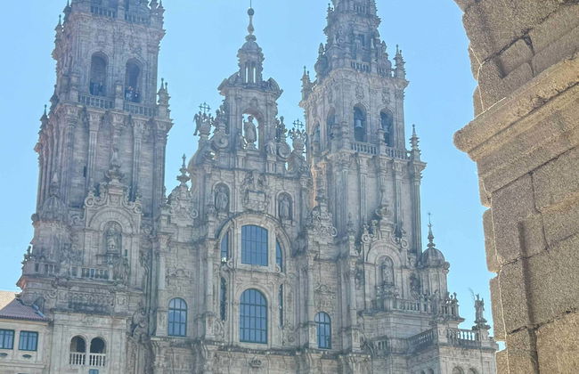 Tour de Santiago de Compostela al completo con entradas - Foto 1