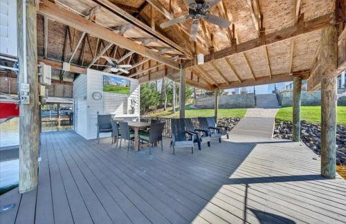 6 BD Smith Mountain Lakefront Escape sunset - Foto 2