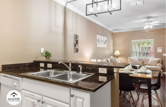 3 Bedrooms S / Lucaya Village Townhouse by RedAwning - Foto 27