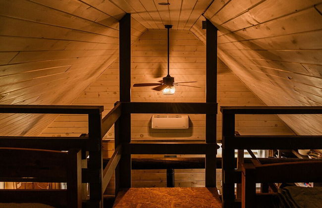 Portage Lakeside Cabins - Photo 17