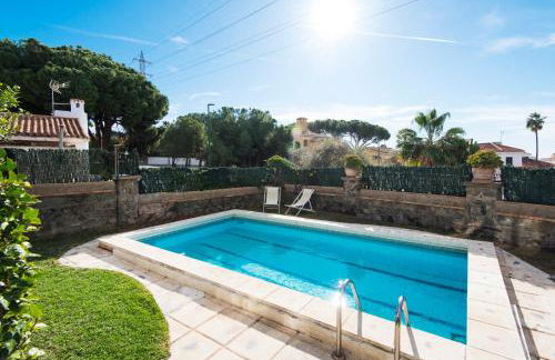 Queen Fabiola Villa, spacius home with private Pool in east Malaga - Photo 80