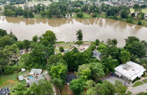 Stylish APT 1mile To Masters 2mi Medical Center - Foto 42