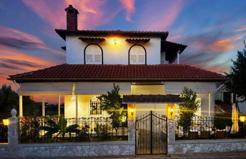 Eden Park Sozopoli - 7 BDR Beach Villa - Yard - Foto 1