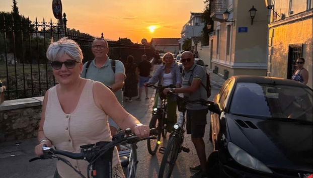 Tour en bicicleta eléctrica por Atenas - Foto 3