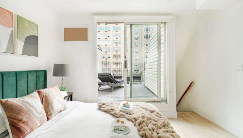 1597-PHN PH Duplex -Private Outdoor Deck W D - Foto 3