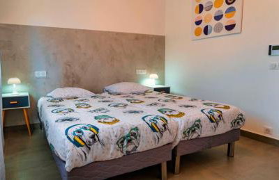 Solaneos propose magnifique T4 neuf sur le port avec Piscine CHAUFFEE - Foto 16