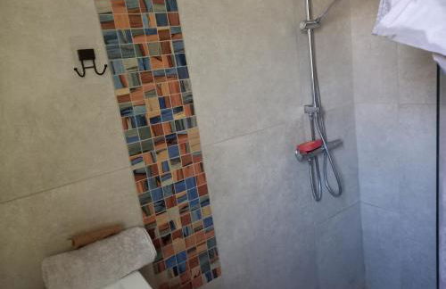 Maison neuve Vue imprenable Piscine et spa - Foto 5