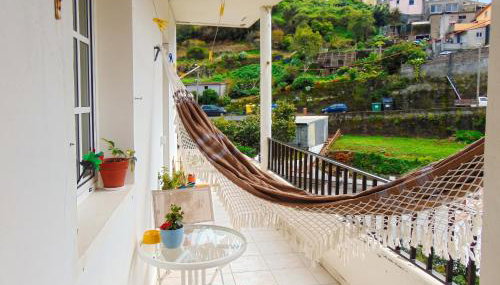 Charming house in Machico with mountain view and garden - Foto 1