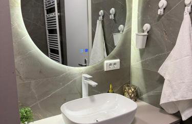 Lake Garden - Cozy Two-Bedroom Apartment with flexible Check-In, Terrace, and Netflix - Foto 4