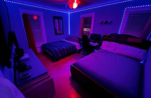 515Escape - Near downtown, private backyard, firepit, bbq, fun! - Foto 10