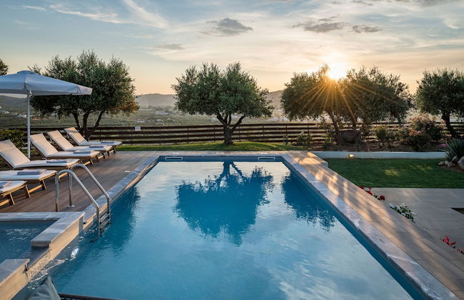 Mythic Olive Villa Views - Private Pool - Foto 36