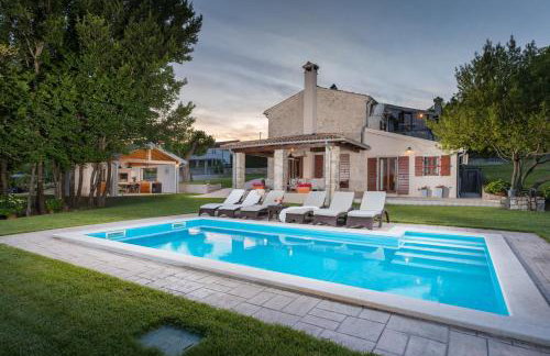 Villa Casa Garibaldi by Villsy - Photo 1