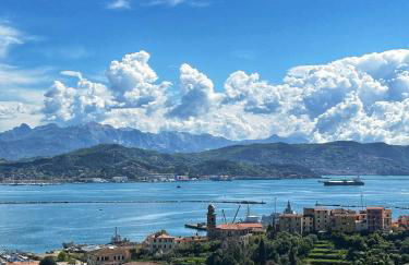 Omarea - Golfo dei Poeti e Cinque Terre - Foto 2
