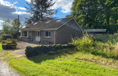 Country Cottage Sleeps 6 w/ Hot Tub & Dog-friendly - Foto 76