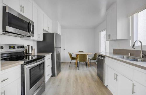 Blueground Melrose pool nr Griffith Park LAX-1399 - Foto 7