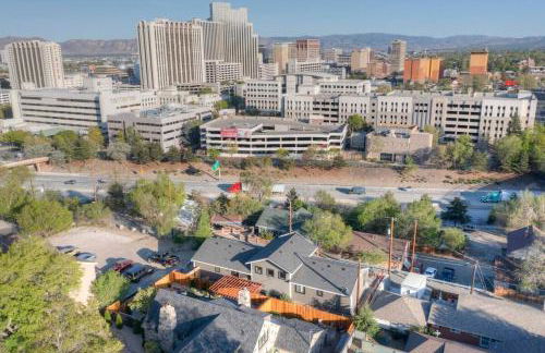 Stunning View! UNR-Groups-Deck-Reno-Minerva House - Foto 5